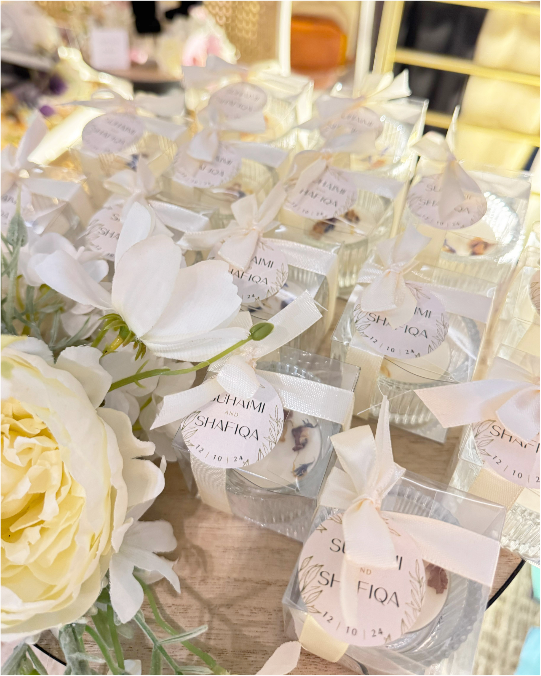 BUNGA RAMPAI TEA LIGHT + CLEAR GLASS HOLDER (MINIMUM ORDER OF 30 PCS)