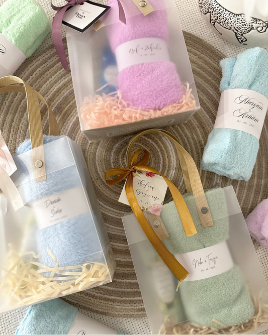 MICROFIBER TOWEL + HAND CREAM WITH PERSONALIZED SLEEVE + FROSTED BAG