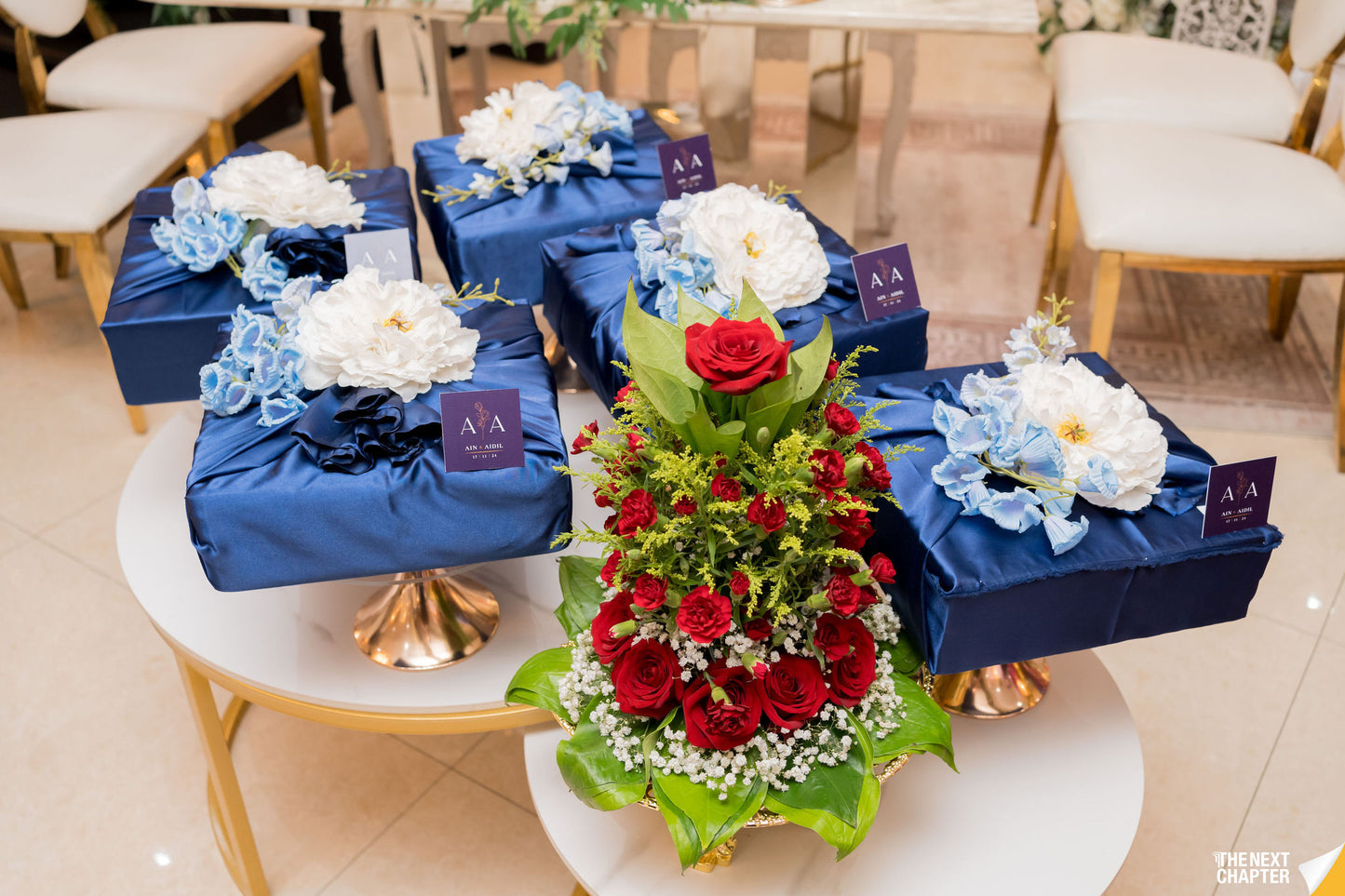 HIDDEN HANTARAN WEDDING GIFT TRAY (GUBAHAN)