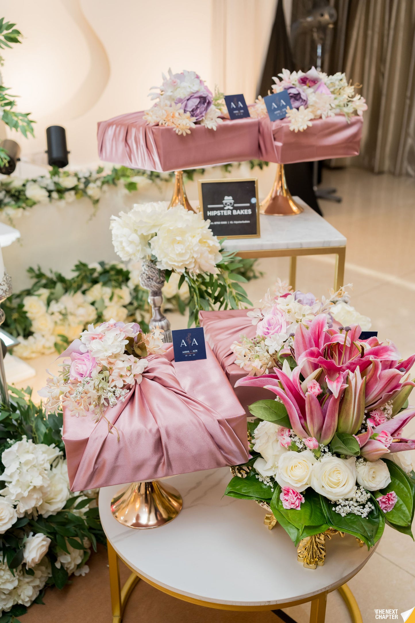 HIDDEN HANTARAN WEDDING GIFT TRAY (GUBAHAN)