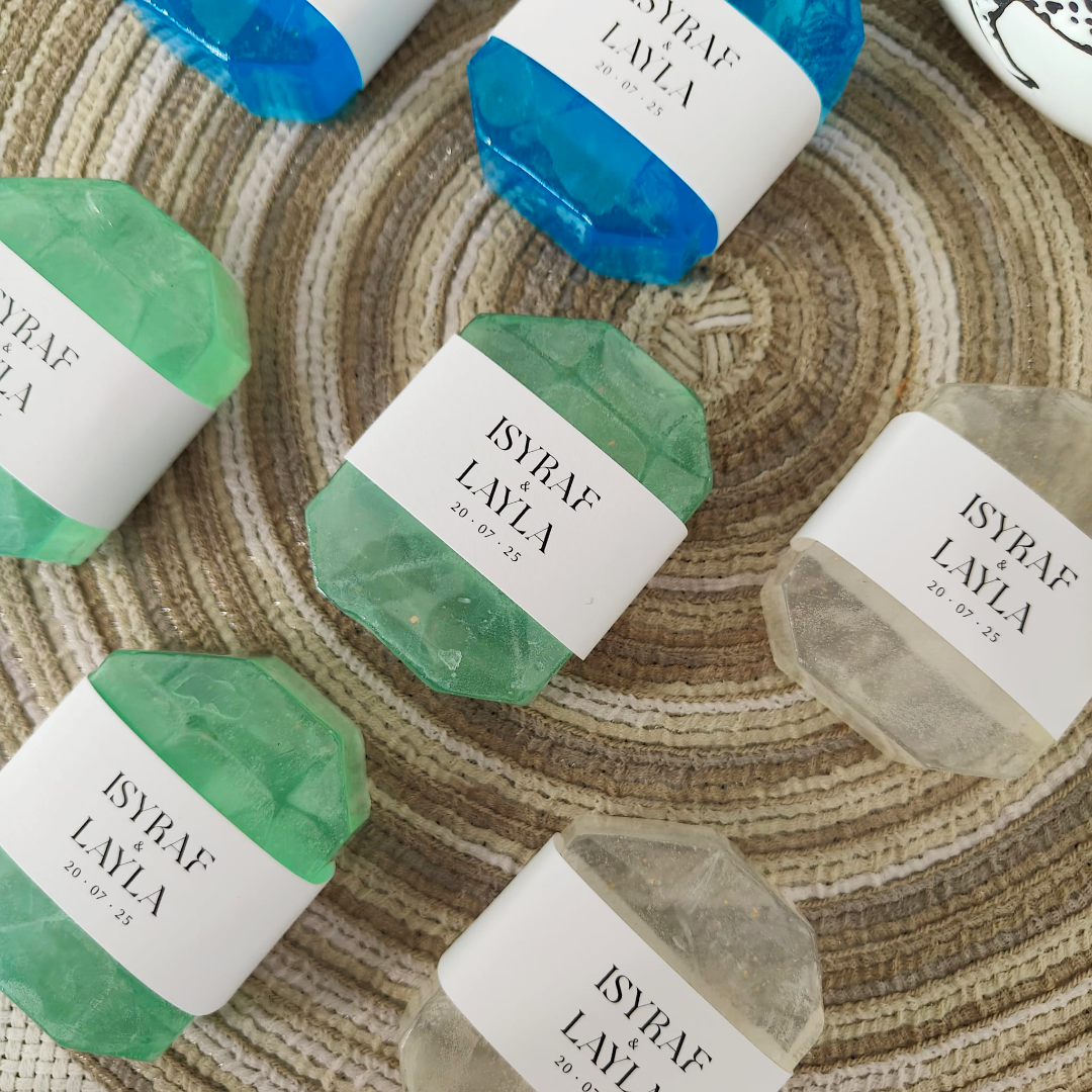 SCENTED GEM SOAP WITH PERSONALIZED SLEEVE
