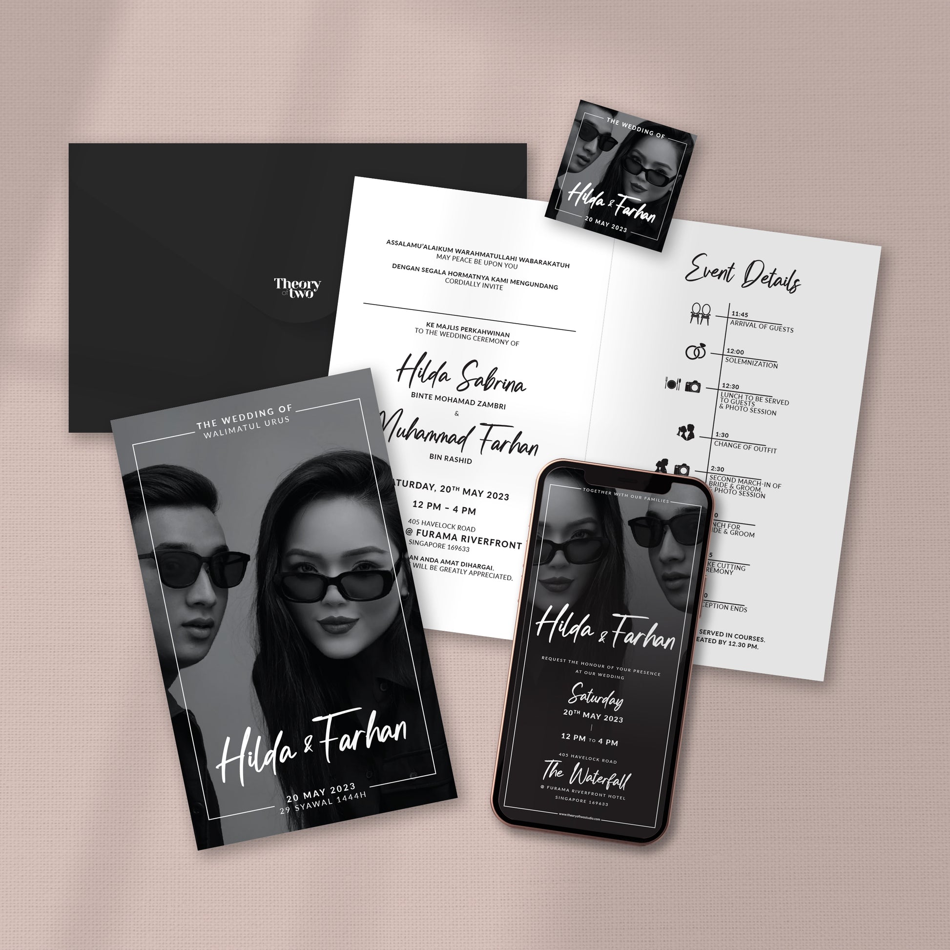 COUPLE PICTURE FOLDED WEDDING INVITATION