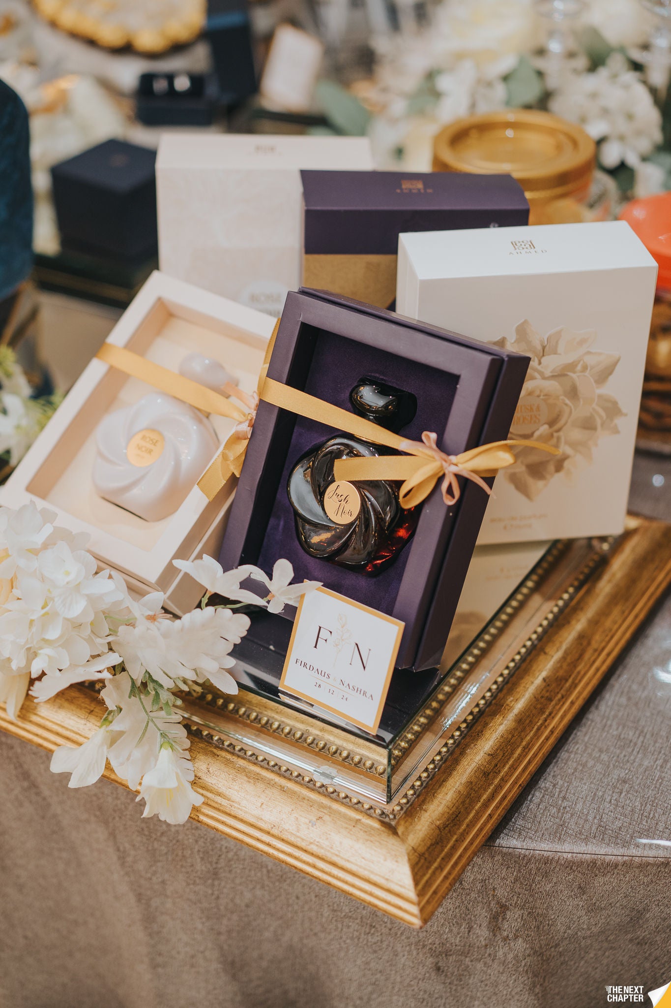 COPPER/ GOLD MIRRORED-BASE WEDDING GIFT TRAY (GUBAHAN)