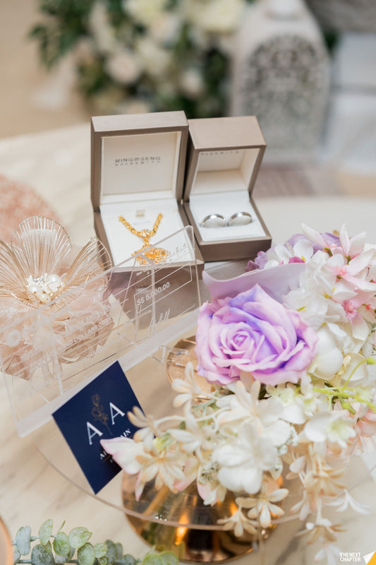 Rosé LUXE WEDDING GIFT TRAY (GUBAHAN)