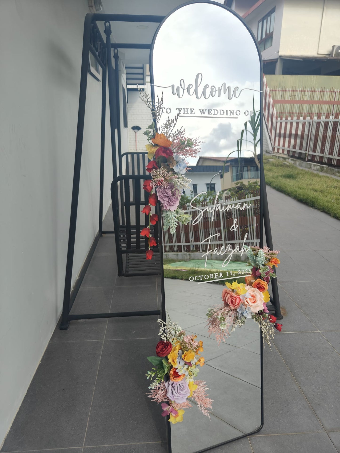 STANDING MIRROR (RENTAL)