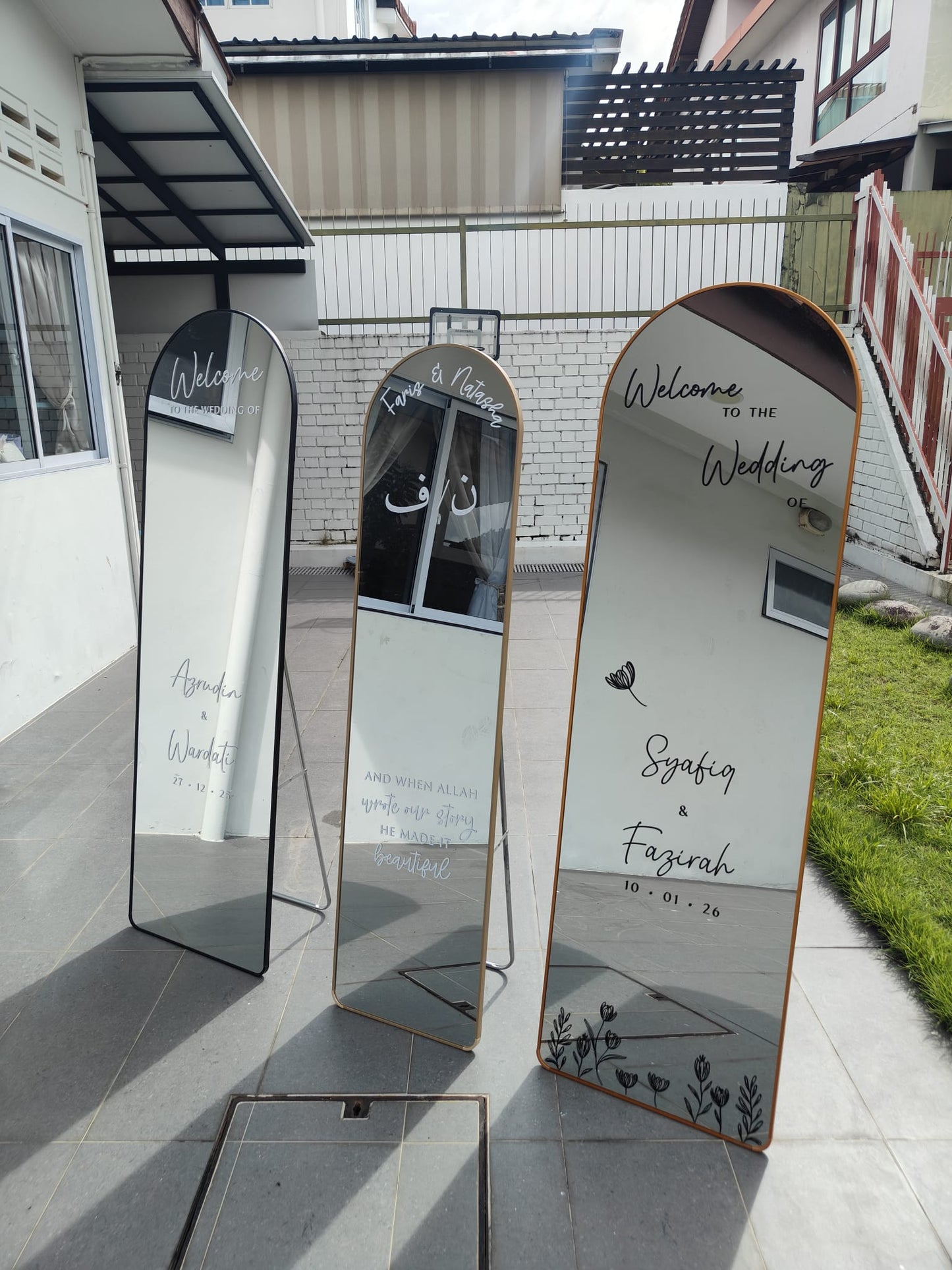 STANDING MIRROR (PURCHASE)