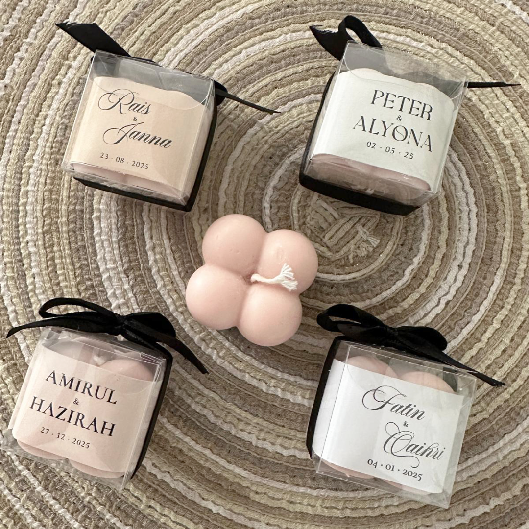 SCENTED BUBBLE CANDLE WITH PERSONALIZED SLEEVE + PVC BOX