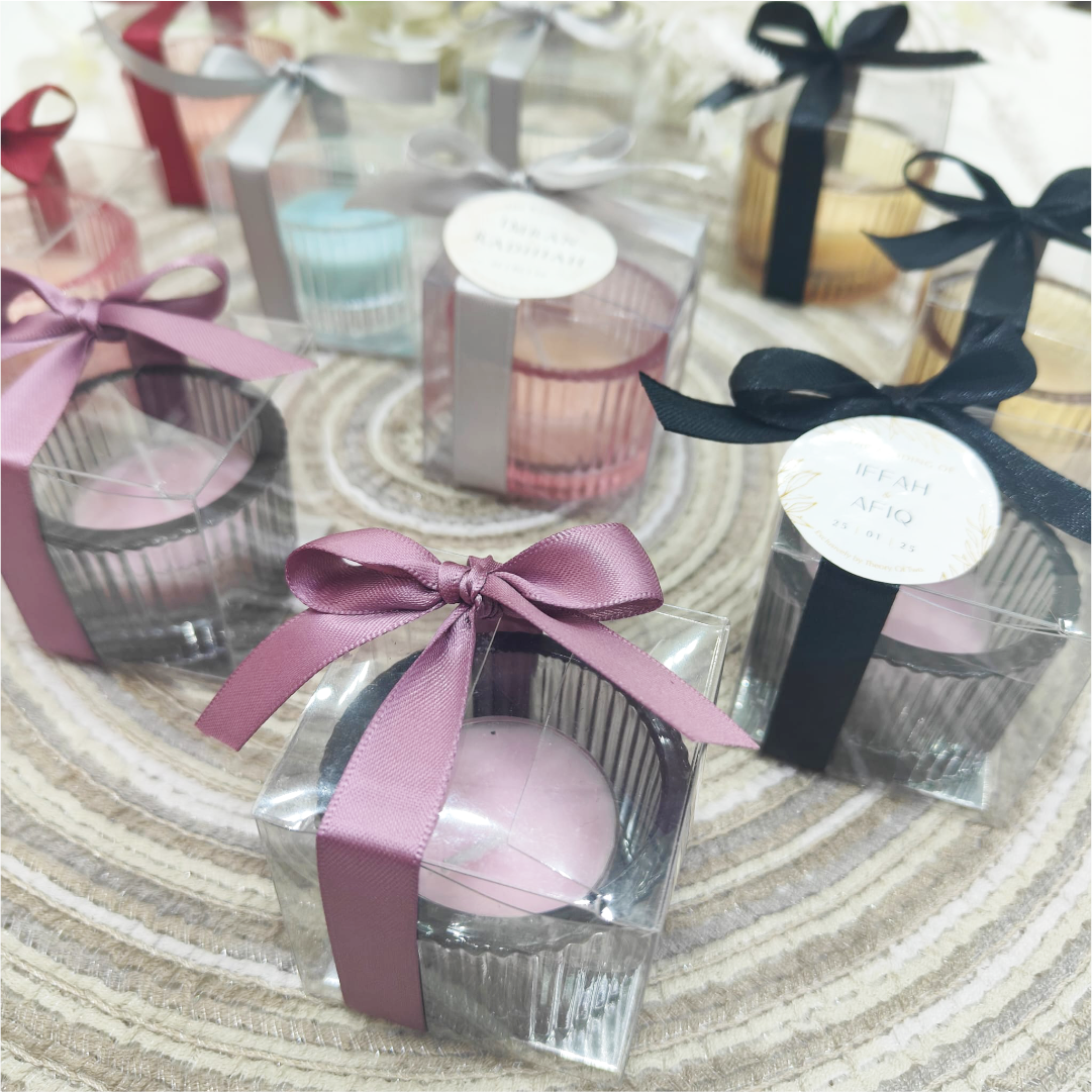 SCENTED TEA LIGHT CANDLE + GLASS HOLDER