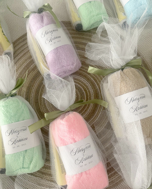 MICROFIBER TOWEL + HAND CREAM WITH PERSONALIZED SLEEVE + TULLE