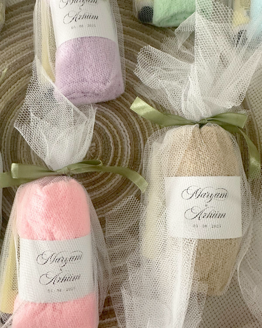 MICROFIBER TOWEL + HAND CREAM WITH PERSONALIZED SLEEVE + TULLE